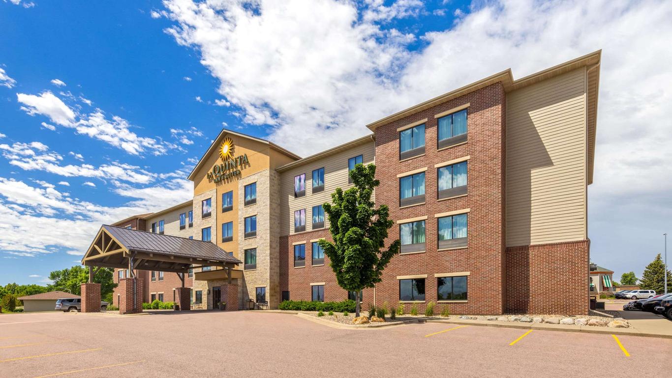 La Quinta Inn & Suites by Wyndham Sioux Falls