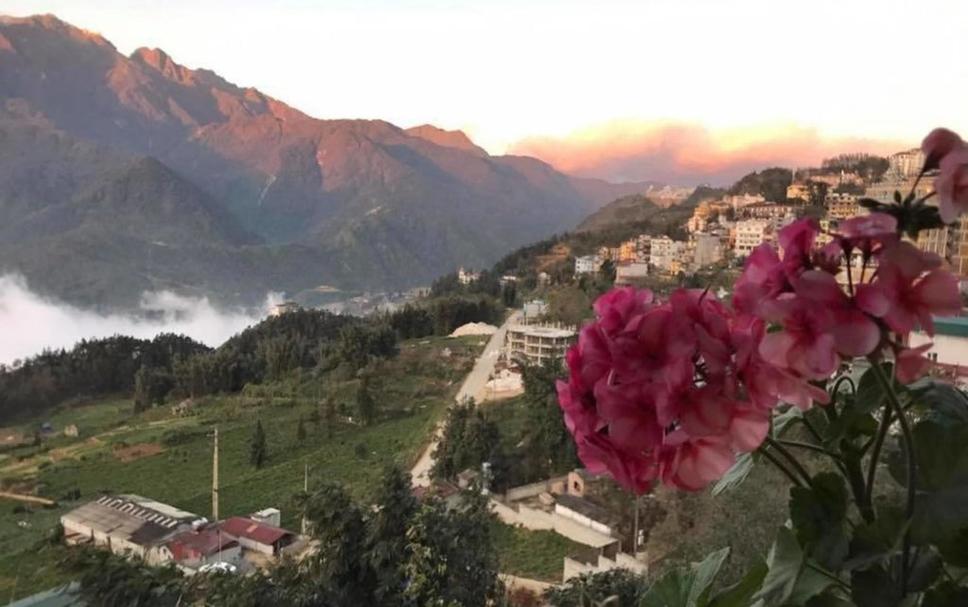 Pemandangan luar Foto