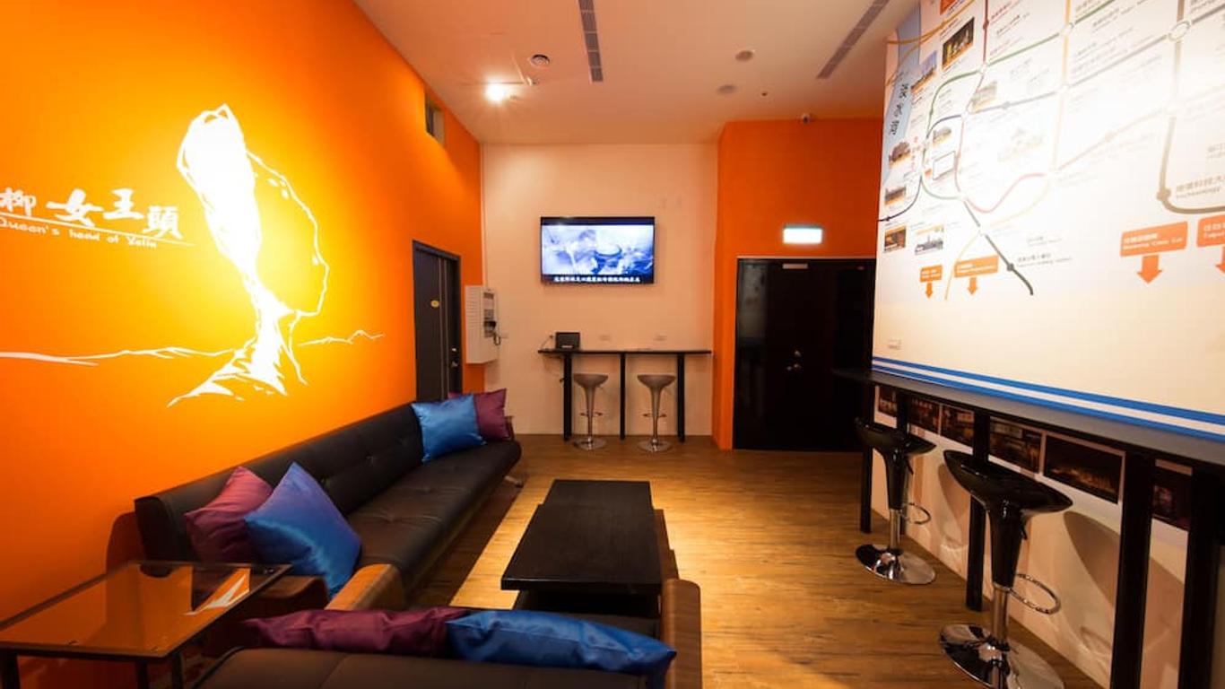 Sleepbox Hostel