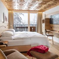 Swiss Alpine Hotel Allalin