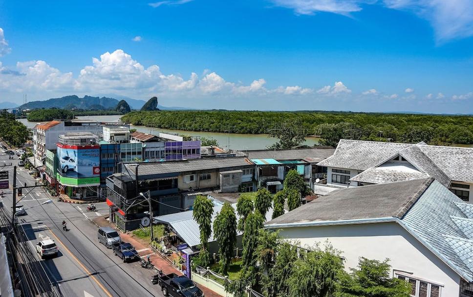 Pemandangan luar Foto