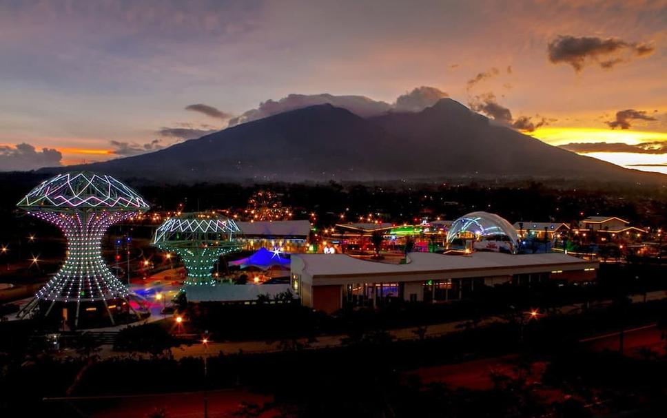 Pemandangan luar Foto