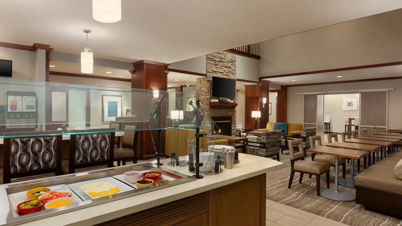 Staybridge Suites Tampa East- Brandon