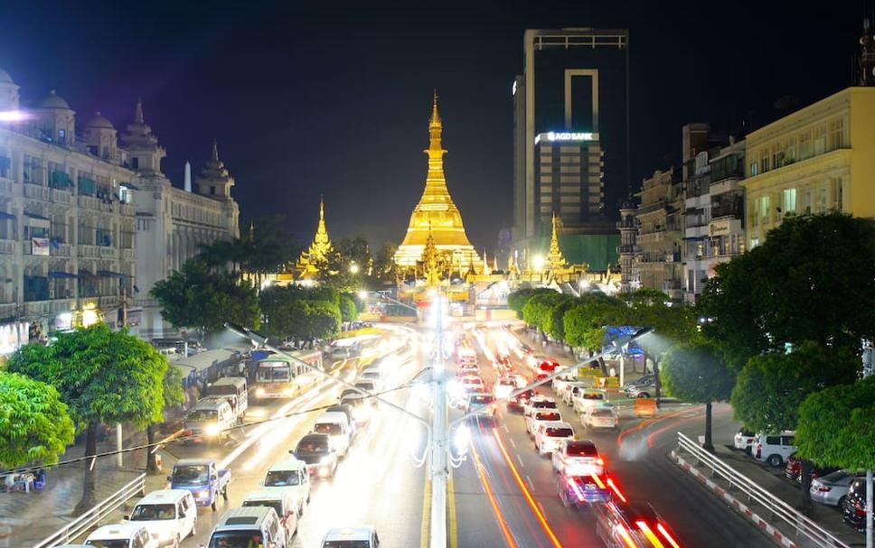 Pemandangan luar Foto