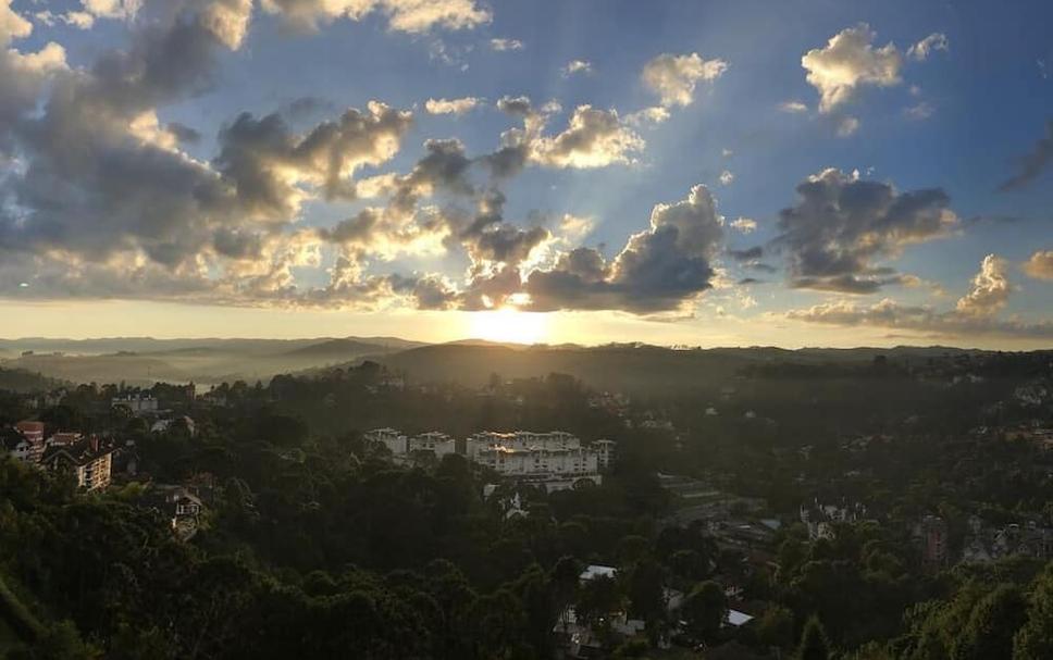 Pemandangan luar Foto