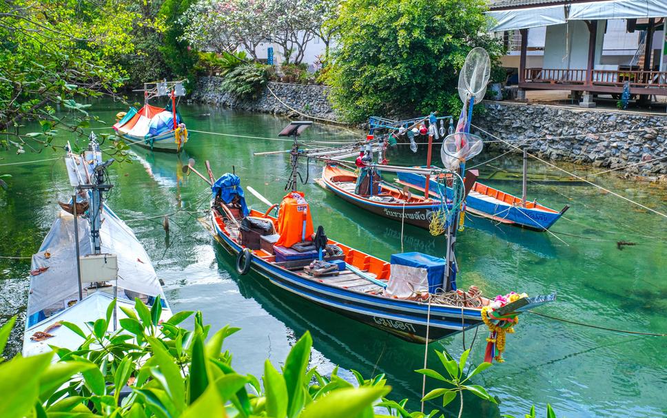 Pemandangan luar Foto