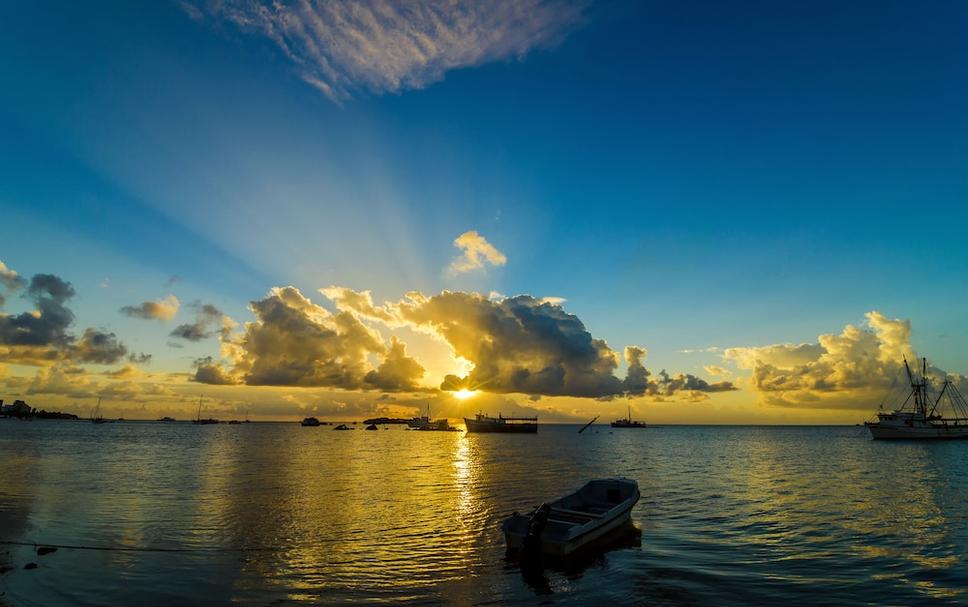 Pemandangan luar Foto