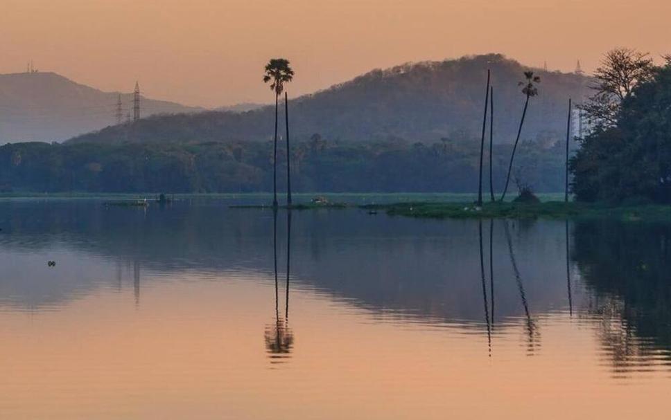 Pemandangan luar Foto