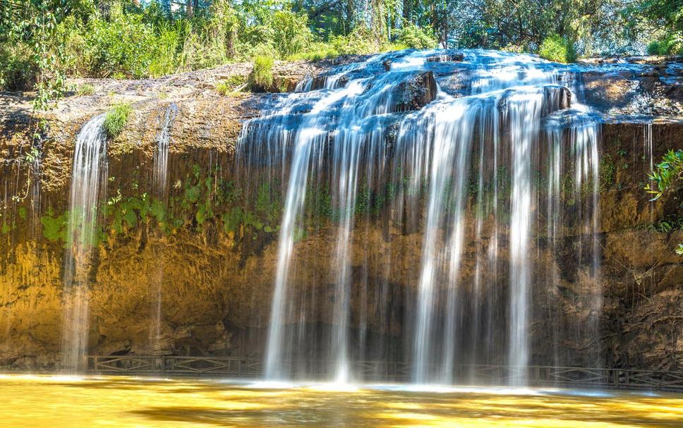 Pemandangan luar Foto