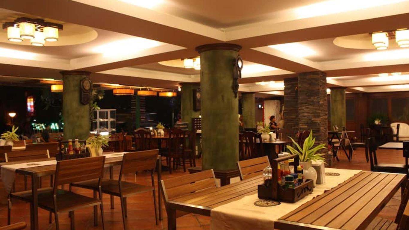 Opal House Hotel & Restaurant