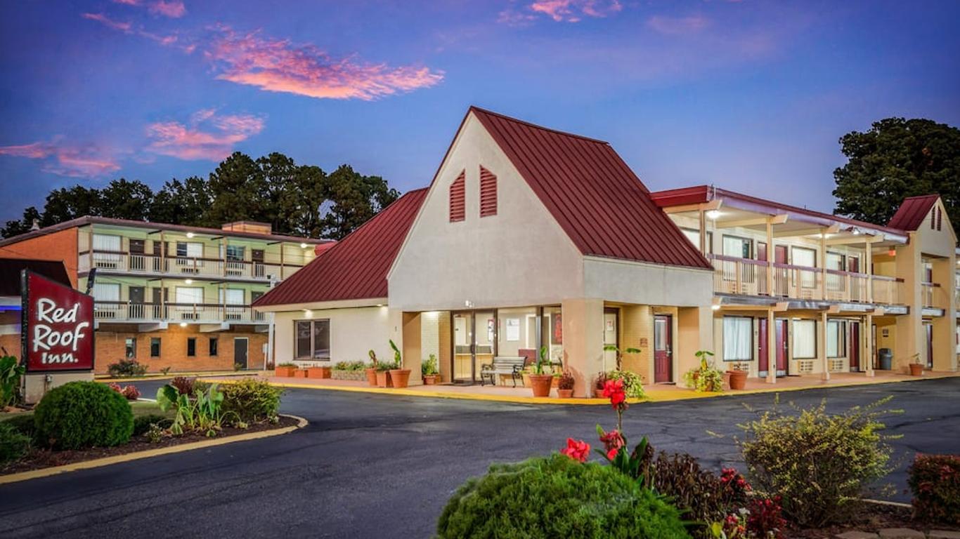 Red Roof Inn Williamsburg