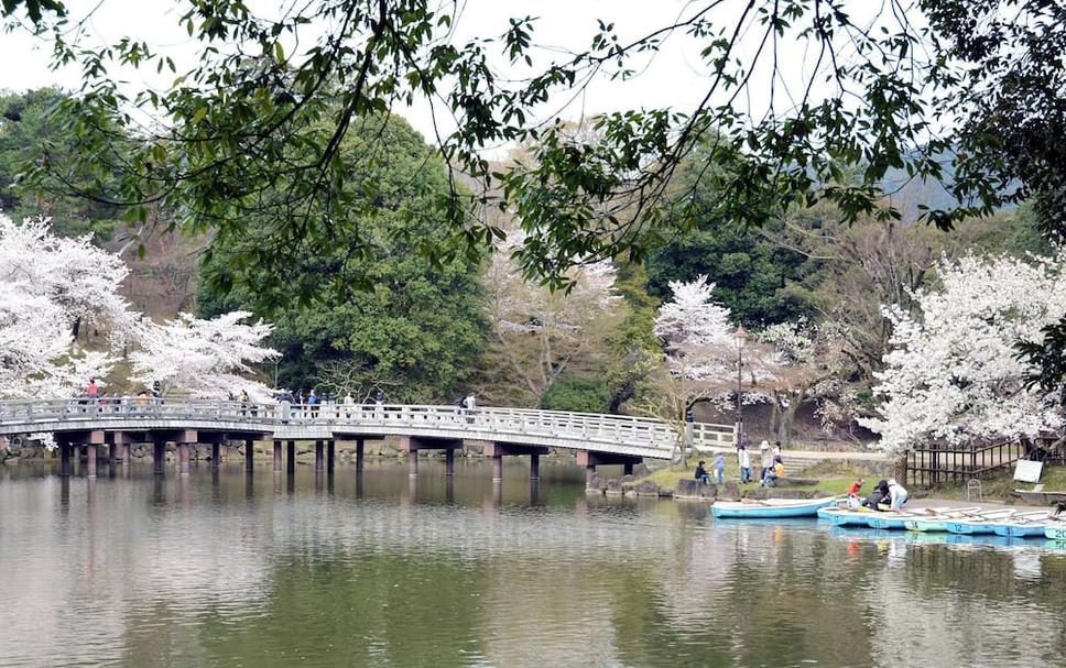 Pemandangan luar Foto